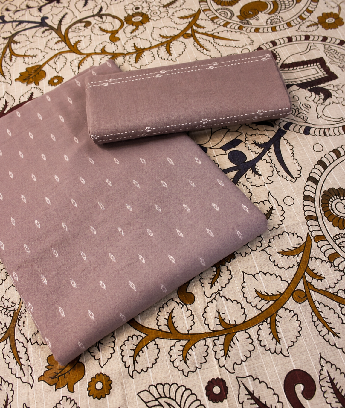 unstitched materials