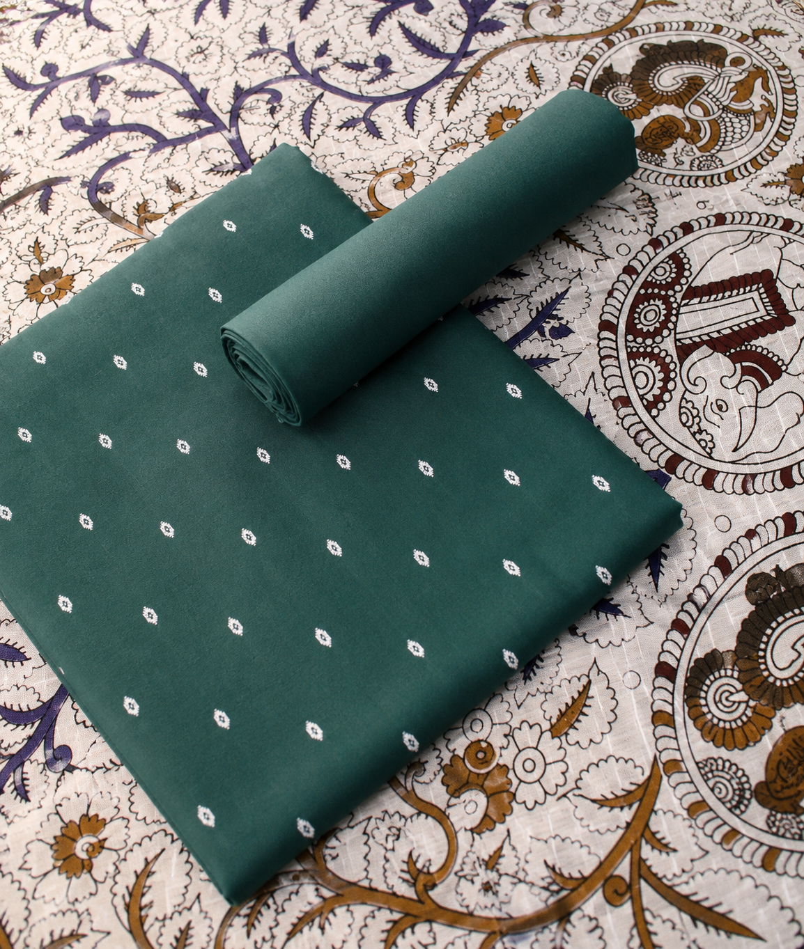 unstitched materials
