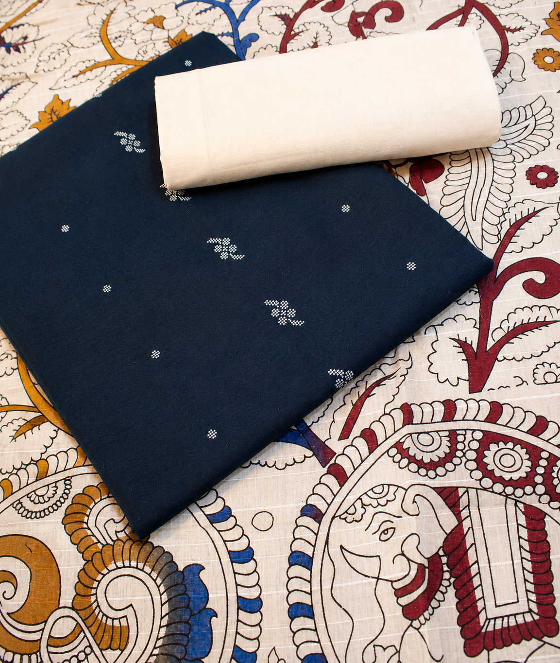 unstitched materials