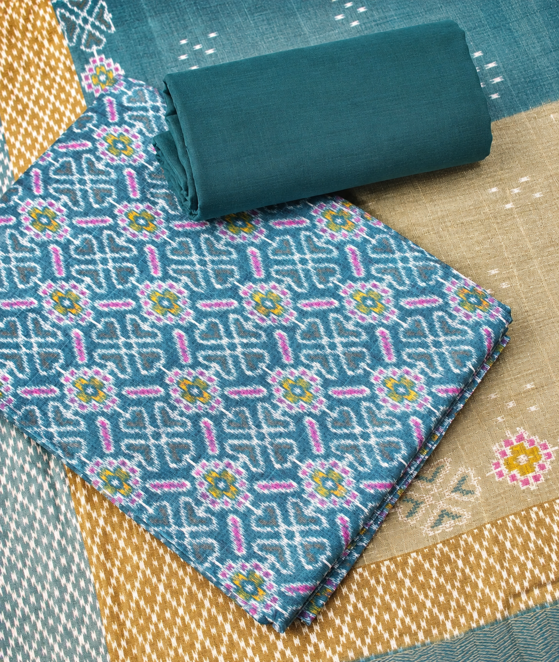 unstitched materials